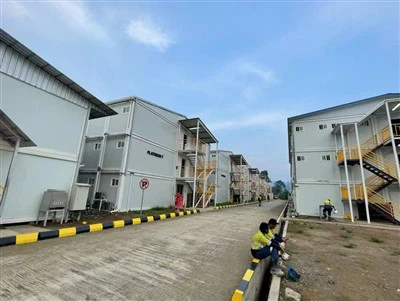 บ้านตู้คอนเทนเนอร์สำเร็จรูป